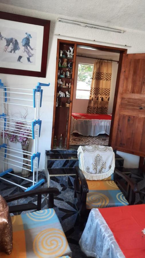 Chez Madam Rose Apartment Ле Морн Екстериор снимка