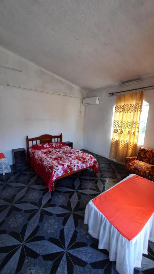 Chez Madam Rose Apartment Ле Морн Екстериор снимка